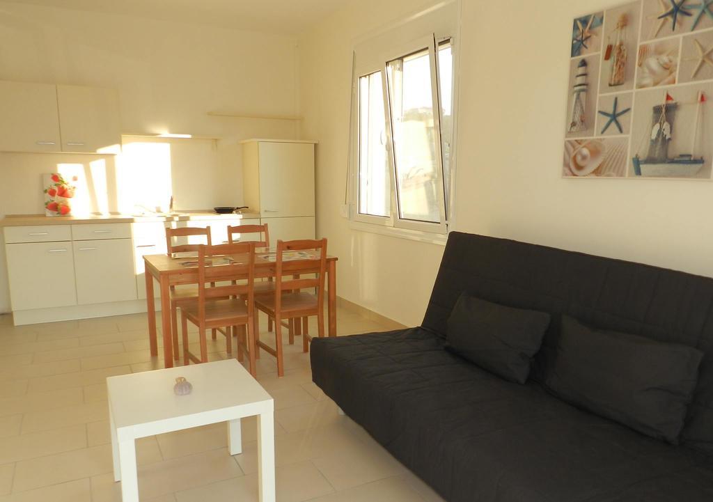 Apartment Fotis *